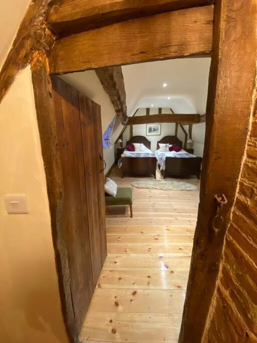 A Newly Renovated, Cosy Escape In The Beautiful Shepherd'S Cottage 이스트데어햄 외부 사진